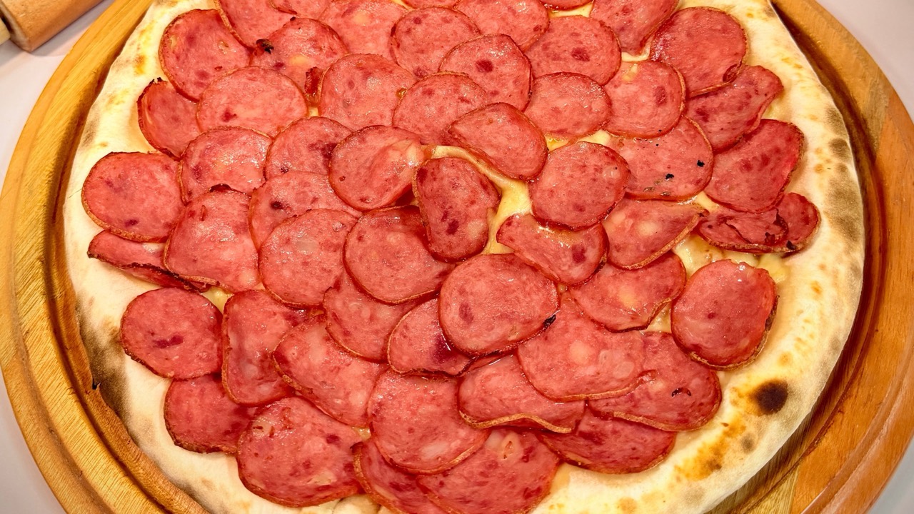 Pizza Calabresa