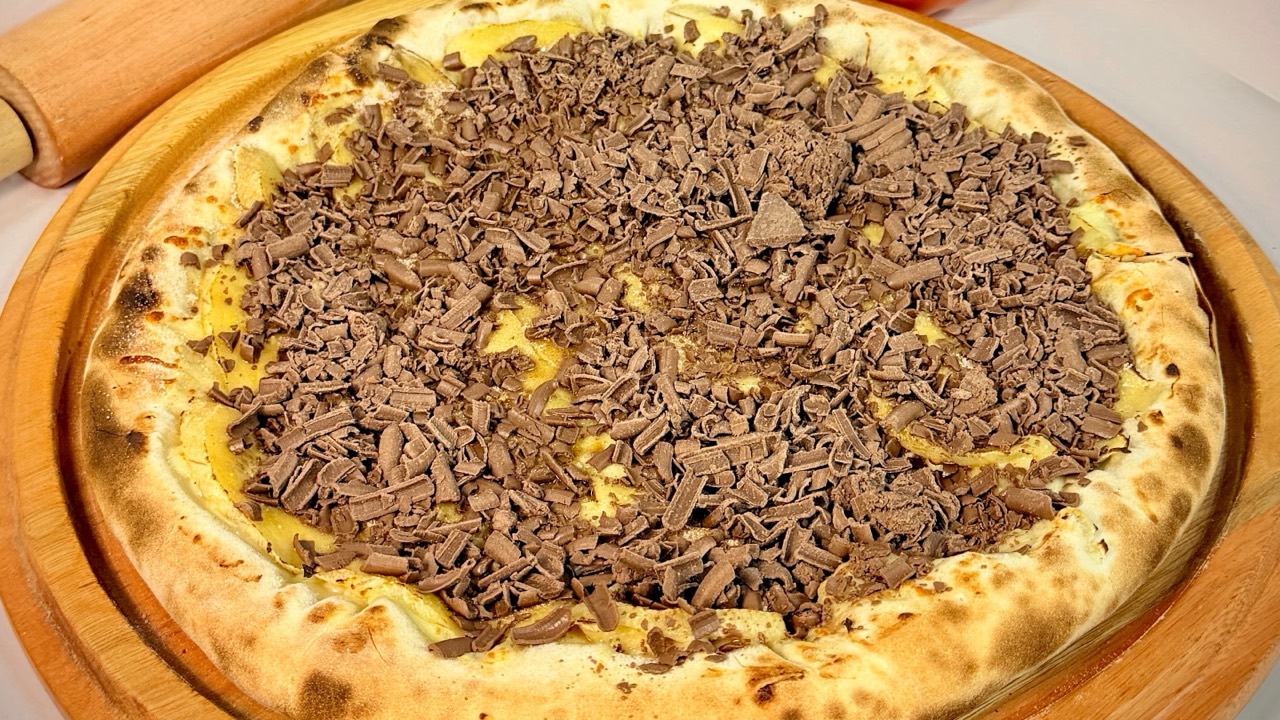 Pizza Chocolate com banana